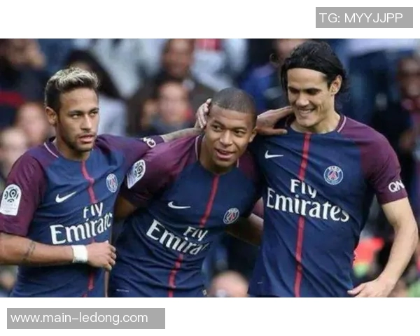 纳赛尔盛赞姆巴佩伊布与卡瓦尼对巴黎成功的关键贡献