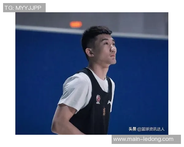 范德彪谈训练对抗卢卡的重要性为防守持球核心做好准备